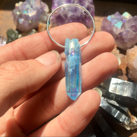 Blue Aura Quartz Crystal Silver Necklace Handmade - Picture 4 of 4
